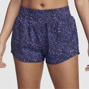 \Nike\ NWT Dri-Fit Training 3” Shorts